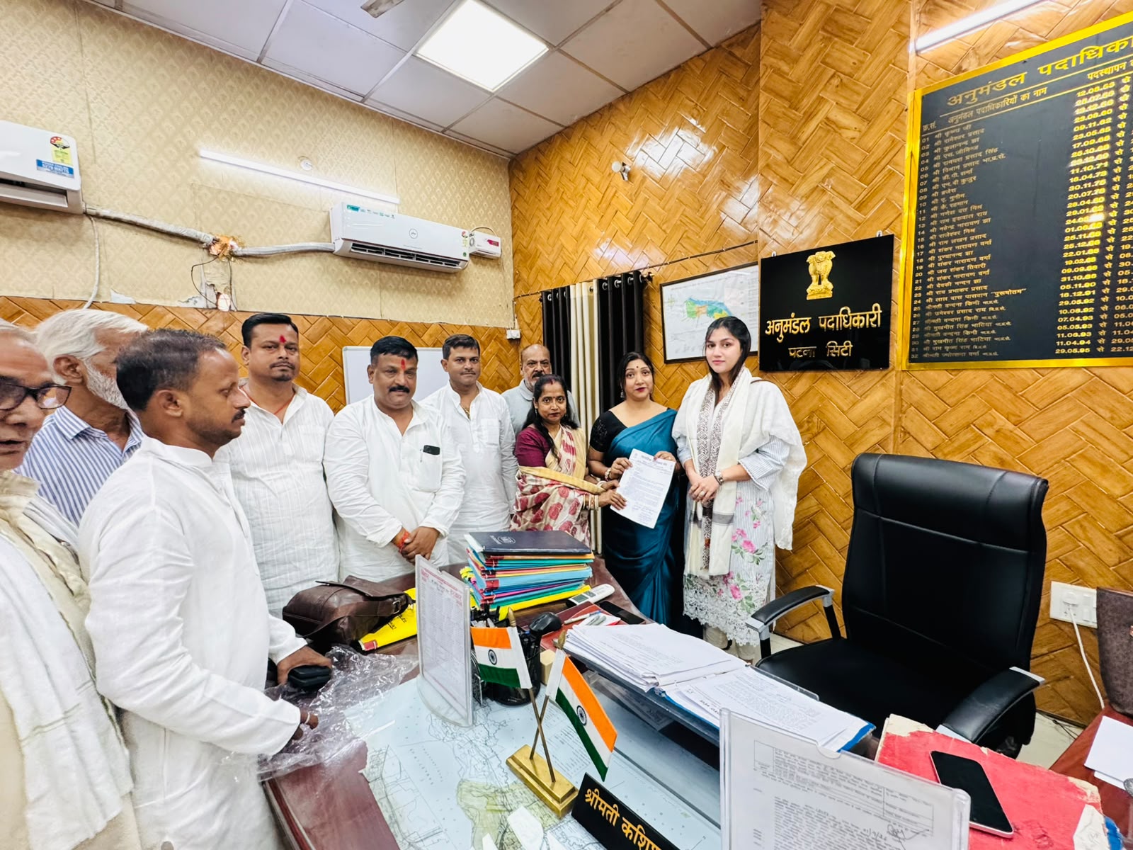 नालों में गोबर एवं पशु आपशिष्ट बहाने पर रोक लगाने की मांग