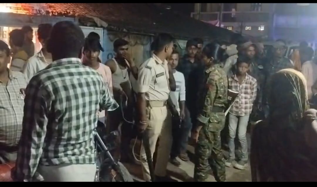 ग्राहक बनकर पहुंचे दो अपराधी, आभूषण लेकर हुए फरार...