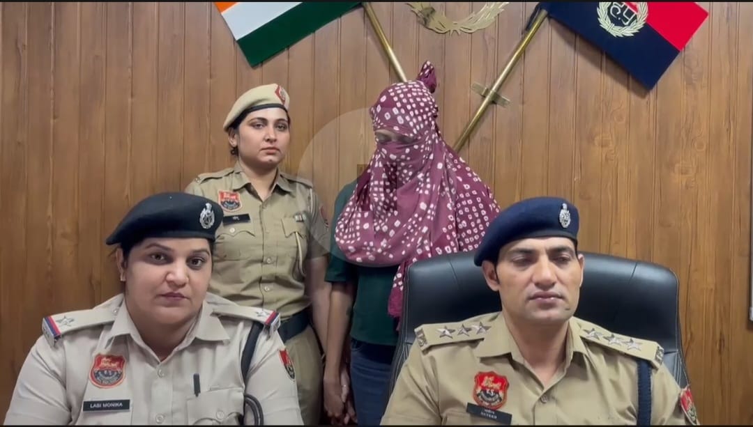 झूठे रेप केस में फंसाने की धमकी देकर 90 लाख की वसूली, महिला हो गई गिरफ्तार