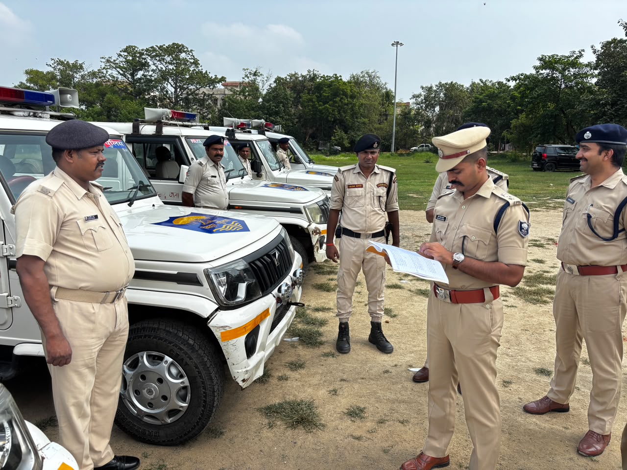 जहानाबाद एसपी ने पुलिस केंद्र में किया वाहन परेड का निरीक्षण