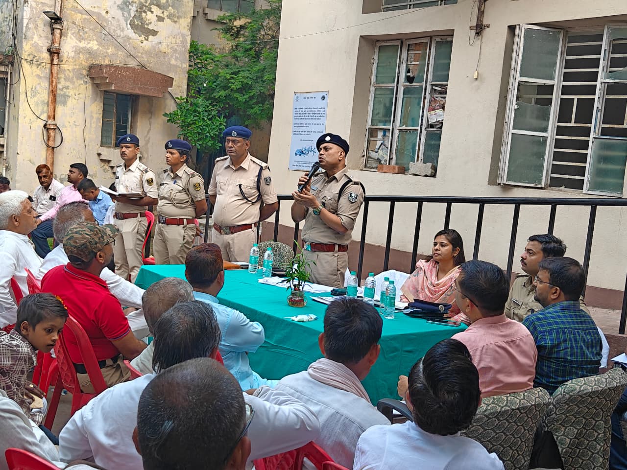 एसडीएम-एसडीपीओ ने की शांति समिति की बैठक